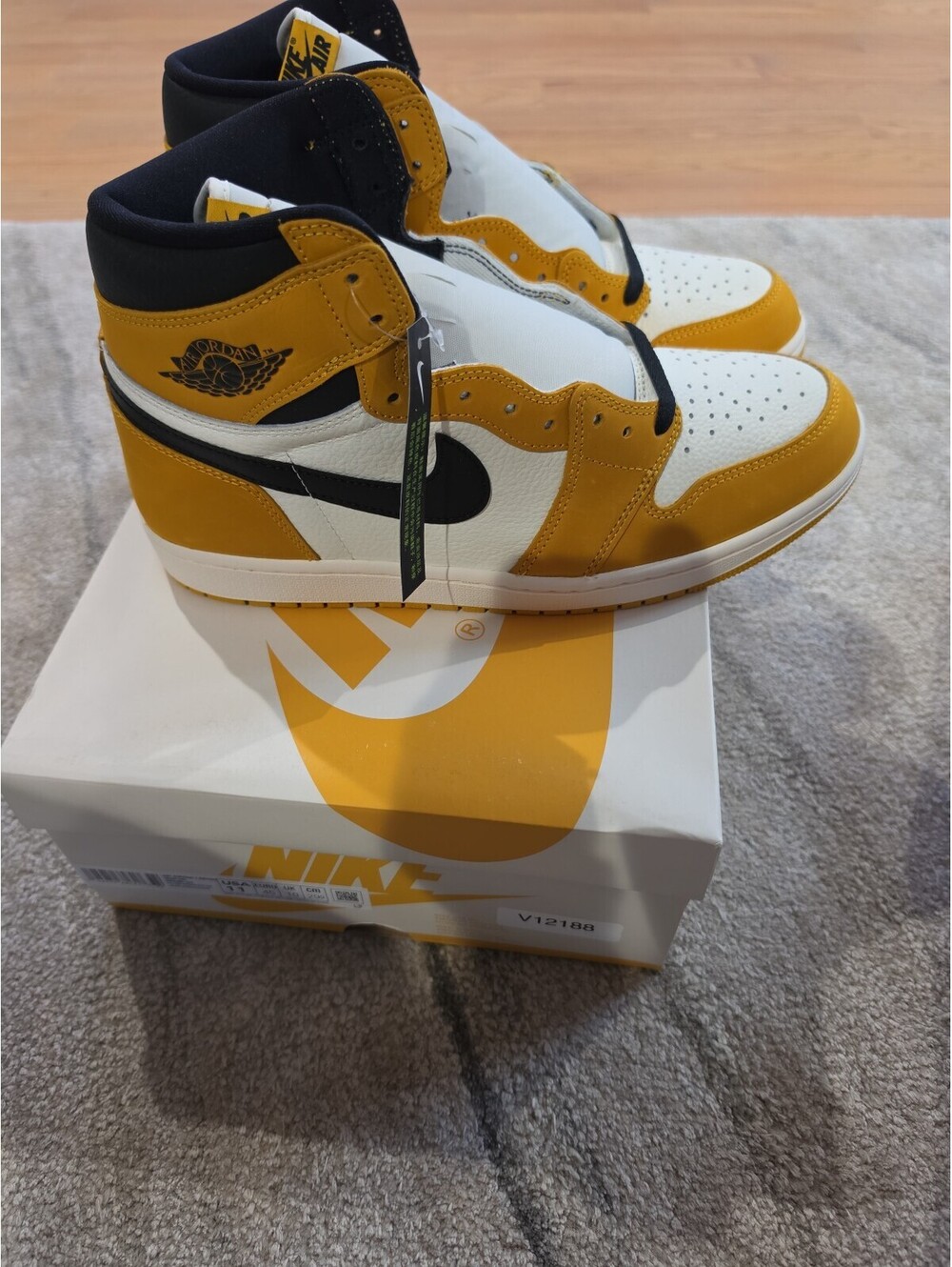 Jordan 1 Ochre size 11 brand new
